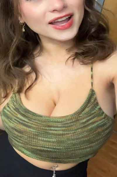 Sarah, 21 Jahre